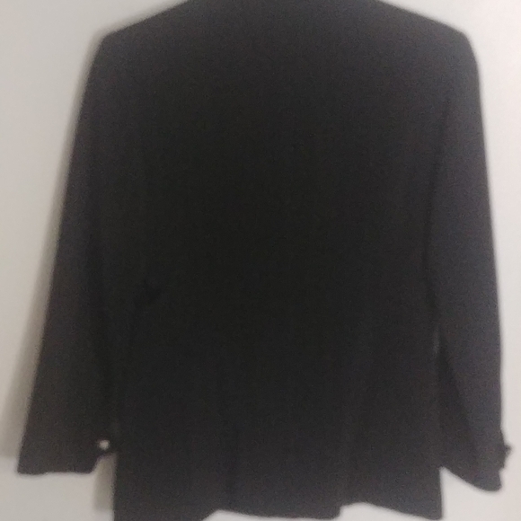 Franco Mirabelli Ladies Blazer Made In 🇨🇦 - Picture 3 of 16